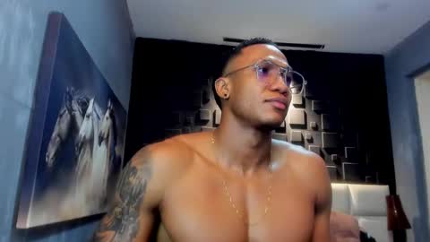 Snapshot of logan_varela chatting on 12-17-24, 11:49 logan_varela online show from 12-17-24, 11:49