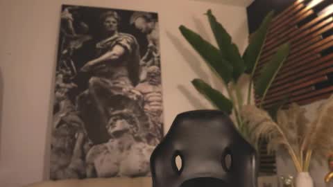 Snapshot of logan_varela chatting on 02-07-25, 04:48 logan_varela online show from 02-07-25, 04:48