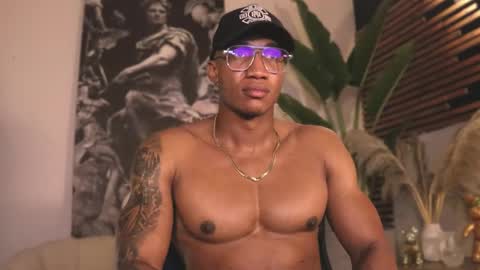 Snapshot of logan_varela chatting on 02-08-25, 01:43 logan_varela online show from 02-08-25, 01:43