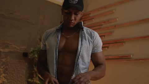 Snapshot of logan_varela chatting on 10-11-25, 12:32 logan_varela online show from 10-11-25, 12:32