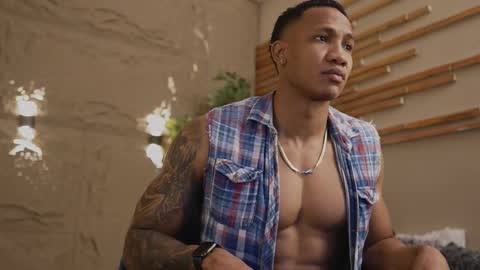 logan_varela online show from 02-08-26, 03:04