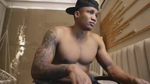 logan_varela online show from 04-22-26, 02:07