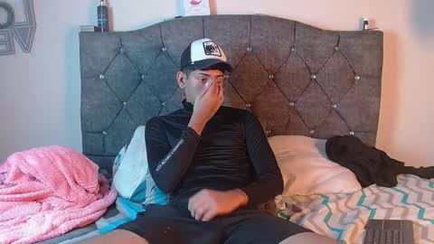 logan_willyams_ online show from 10-17-25, 08:11