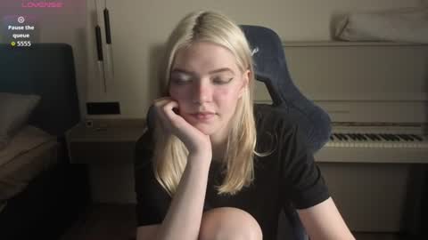 Logan and Katana online show from 07-16-26, 04:57