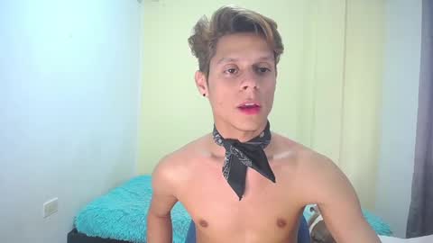 Snapshot of loganevans8 chatting on 01-31-25, 03:33 Logan online show from 01-31-25, 03:33