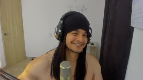 Snapshot of loganhot22 chatting on 12-12-24, 08:47 Logan online show from 12-12-24, 08:47