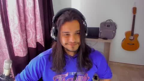 Snapshot of loganhot22 chatting on 01-18-25, 02:23 Logan online show from 01-18-25, 02:23