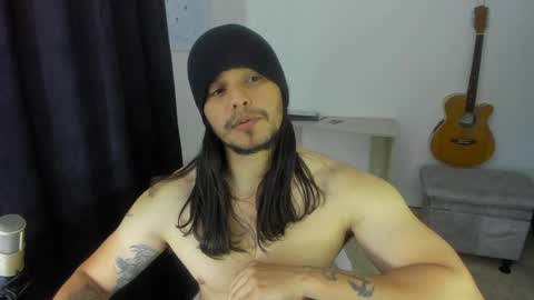 Snapshot of loganhot22 chatting on 01-29-25, 09:44 Logan online show from 01-29-25, 09:44