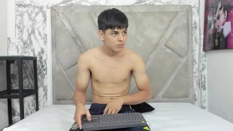 loganjhonson online show from 10-11-25, 03:06