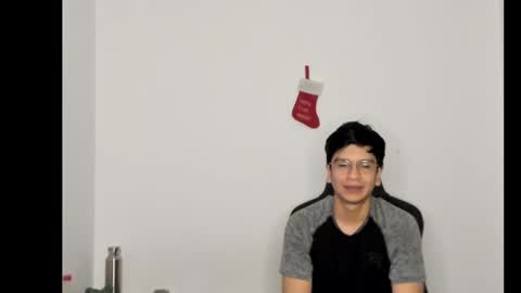 Snapshot of logannick chatting on 12-06-24, 08:05 Logan online show from 12-06-24, 08:05