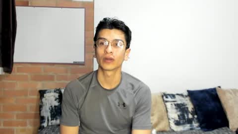 Snapshot of logannick chatting on 04-23-26, 03:41 Logan online show from 04-23-26, 03:41