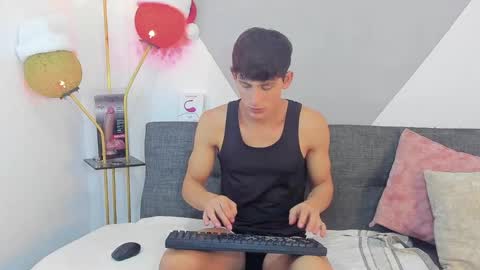 loganoficialx online show from 12-22-24, 09:11