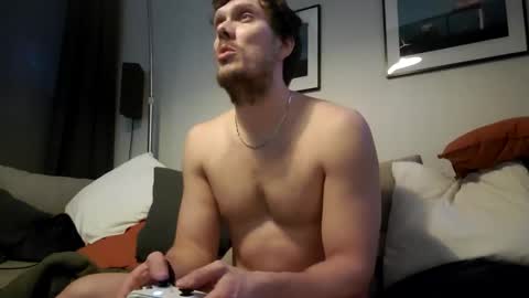 Icelandick online show from 12-15-24, 08:15