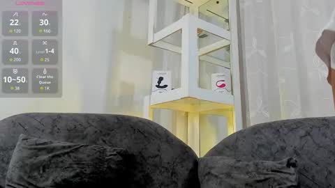 logantwink18 online show from 09-16-25, 02:40