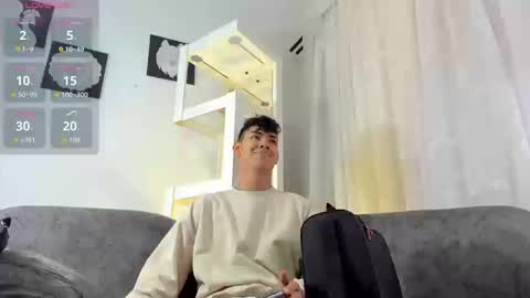 logantwink18 online show from 09-17-25, 01:13