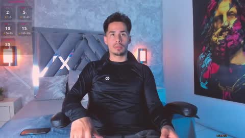 Loghan online show from 09-18-25, 04:58