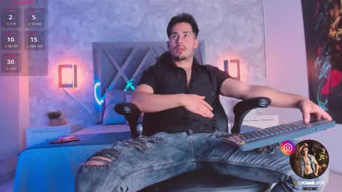 Loghan online show from 09-21-25, 03:41