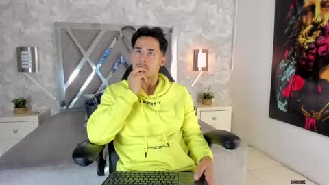 Loghan online show from 10-08-25, 02:42