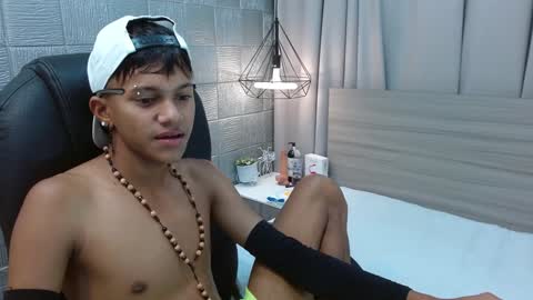 LOUIS online show from 12-31-24, 03:34