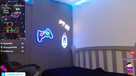 LOUIS online show from 03-06-25, 10:41