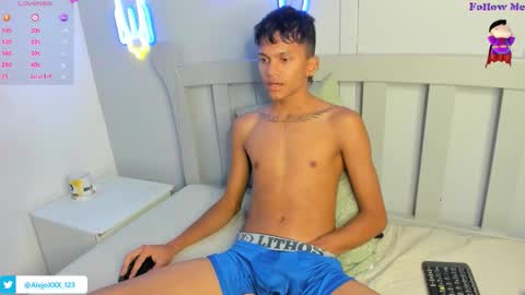 LOUIS online show from 10-27-25, 01:42