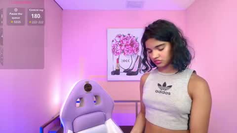 Snapshot of lola__45 chatting on 09-26-25, 01:31              online show from 09-26-25, 01:31