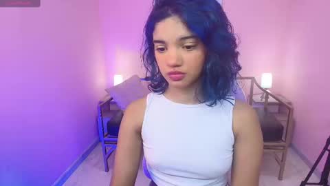 Snapshot of lola__45 chatting on 10-03-25, 01:52              online show from 10-03-25, 01:52