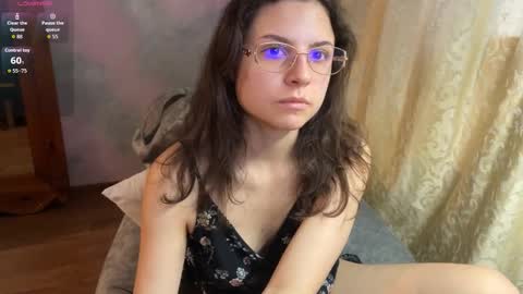 Snapshot of lola_aspis chatting on 12-05-25, 03:15 lola_aspis online show from 12-05-25, 03:15