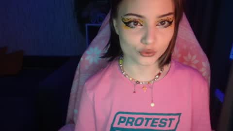 lola online show from 01-24-25, 06:46