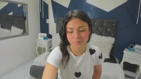 Lola  online show from 11-14-25, 08:29