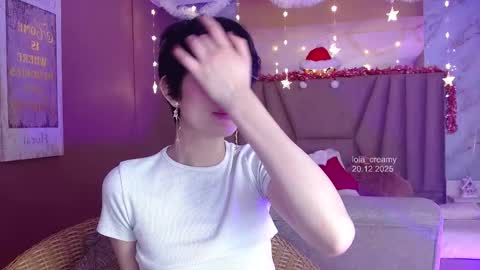 Lola online show from 12-20-25, 01:51