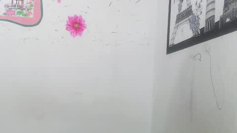 Snapshot of lola_pretty18 chatting on 02-27-25, 12:56 Barbie online show from 02-27-25, 12:56