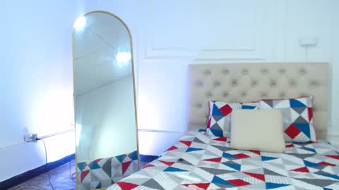 Snapshot of lola_red956680 chatting on 12-18-25, 10:54 lola red online show from 12-18-25, 10:54