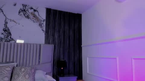 Snapshot of lolaangellx chatting on 05-16-26, 12:40 Lola Angel online show from 05-16-26, 12:40
