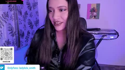 lolaasmith_21 online show from 03-11-25, 02:10