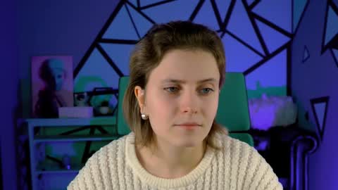 Snapshot of lolaasmus chatting on 12-04-24, 05:11 I consider myself the god Loki but life just calls me LOL online show from 12-04-24, 05:11