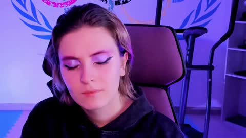 Snapshot of lolaasmus chatting on 12-15-24, 11:23 I consider myself the god Loki but life just calls me LOL online show from 12-15-24, 11:23