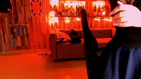 Snapshot of lolaasmus chatting on 12-17-24, 08:45 I consider myself the god Loki but life just calls me LOL online show from 12-17-24, 08:45