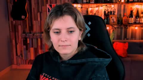 Snapshot of lolaasmus chatting on 12-18-24, 11:56 I consider myself the god Loki but life just calls me LOL online show from 12-18-24, 11:56