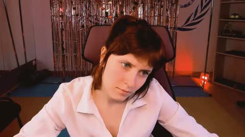 Snapshot of lolaasmus chatting on 03-04-25, 10:46 I consider myself the god Loki but life just calls me LOL online show from 03-04-25, 10:46