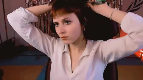 Snapshot of lolaasmus chatting on 03-04-25, 01:49 I consider myself the god Loki but life just calls me LOL online show from 03-04-25, 01:49