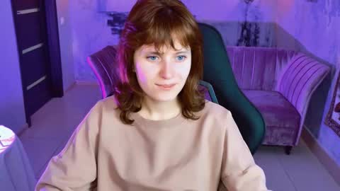 Snapshot of lolaasmus chatting on 10-10-25, 09:19 I consider myself the god Loki but life just calls me LOL online show from 10-10-25, 09:19