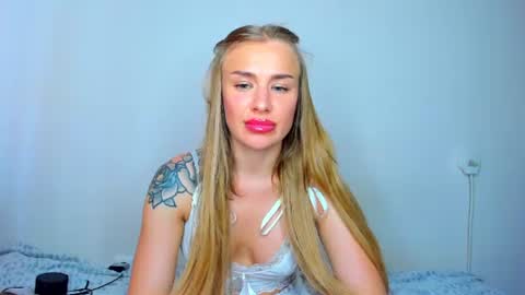 Snapshot of lolabani675452 chatting on 06-13-26, 10:57 lolabani675452 online show from 06-13-26, 10:57