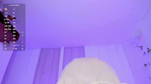 Snapshot of lolaberry_ chatting on 01-16-25, 06:06  Lola Berry  online show from 01-16-25, 06:06