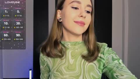 Lola3 online show from 02-26-25, 06:54