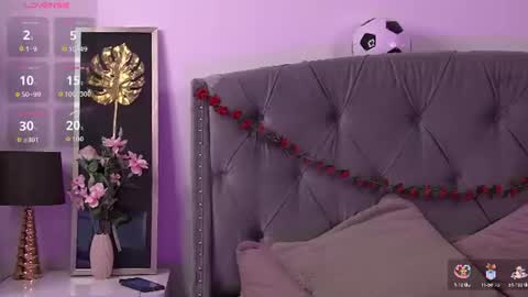 Lola  new tits boobs ass stepsis online show from 07-13-26, 06:27