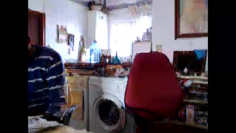 Snapshot of lolahueso chatting on 01-29-25, 08:40 LOLA HUESO y ERIC online show from 01-29-25, 08:40