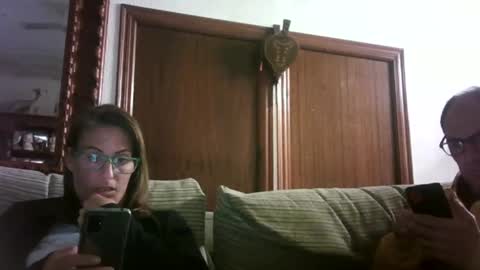 Snapshot of lolahueso chatting on 02-05-25, 08:25 LOLA HUESO y ERIC online show from 02-05-25, 08:25