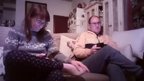 Snapshot of lolahueso chatting on 03-04-25, 07:43 LOLA HUESO y ERIC online show from 03-04-25, 07:43