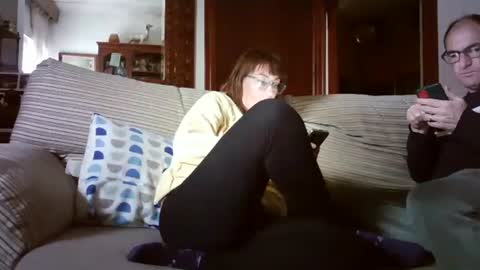 Snapshot of lolahueso chatting on 03-10-25, 04:25 LOLA HUESO y ERIC online show from 03-10-25, 04:25